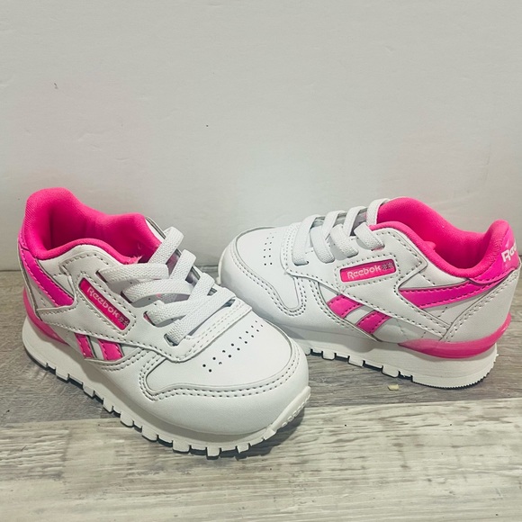 Reebok Classic Leather Pink and White Infants Light-Up  (Size: 5 and 6.5) - Picture 7 of 11
